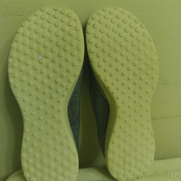 Womens SKETCHERS Gray Slip-On  Shoes Size 7.5 - Picture 6 of 16